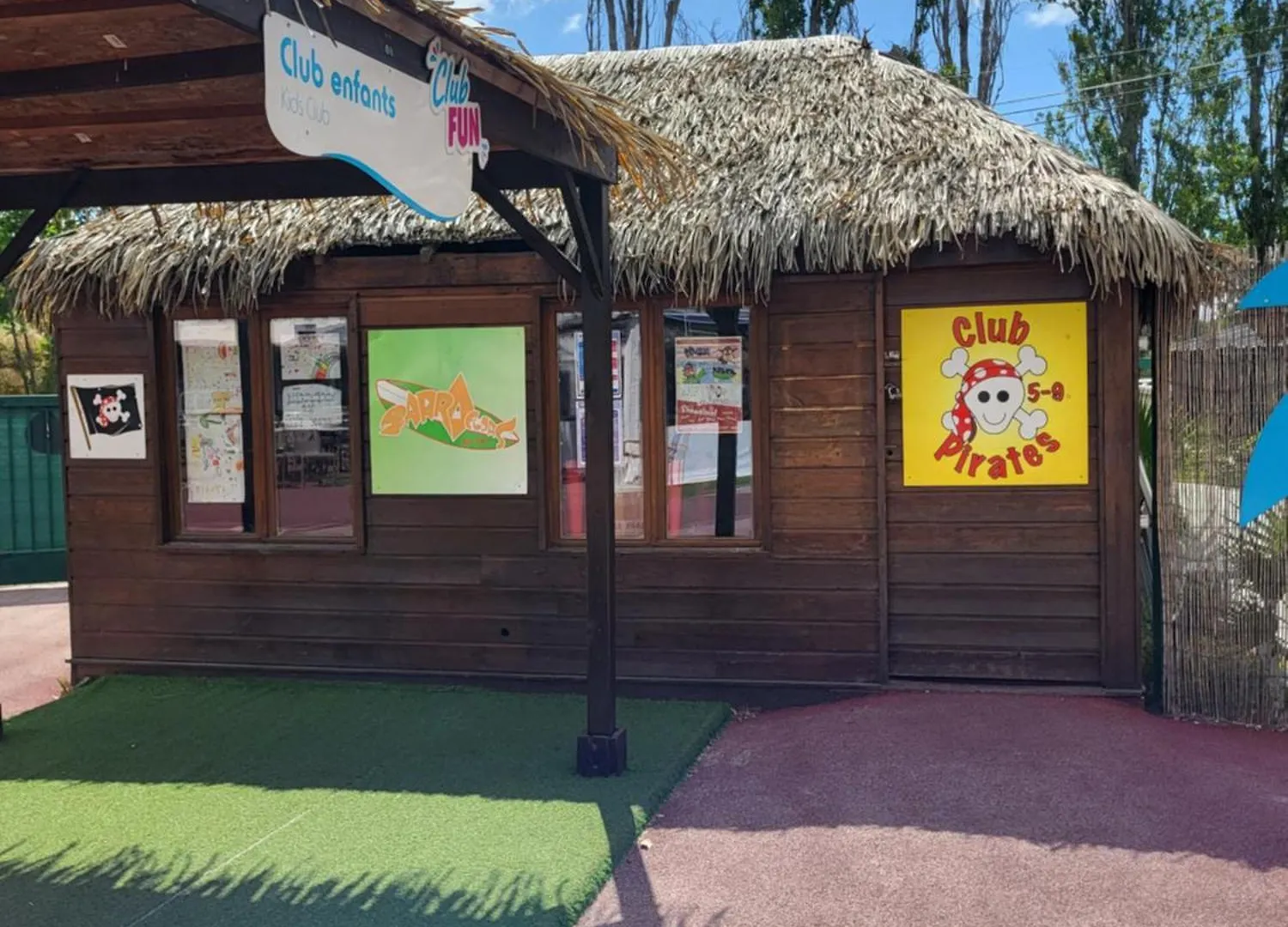 Camping Hotel Fabuleux Mobil-Homme 4/6 Personnes à Fréjus