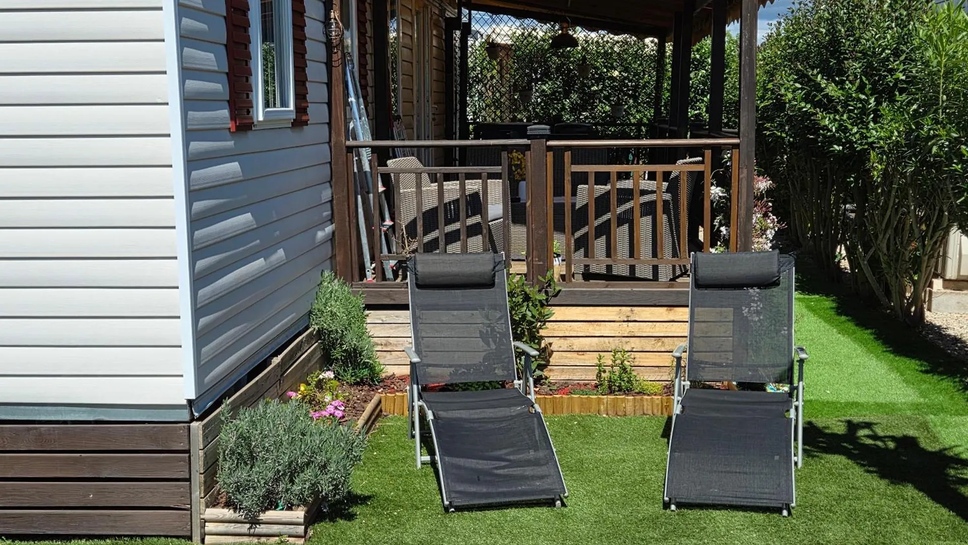 Camping Hotel Fabuleux Mobil-Homme 4/6 Personnes à Fréjus